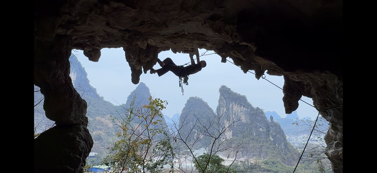 阳朔-空中拳击台-袋鼠拳击-5.12b